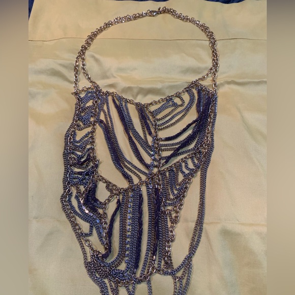 Lot of 4 Preowned ((1)Banana Republic & (3)J. Crew) Necklaces - Picture 12 of 16